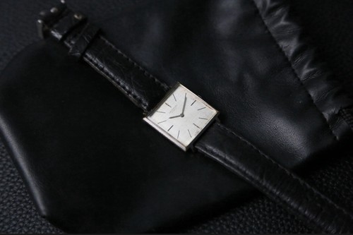Universal geneve tank vintage - universal,
