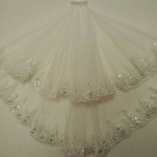 2 Tier Pailletten Blumenrand