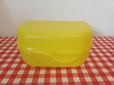 Tupperware   * Snackdose *