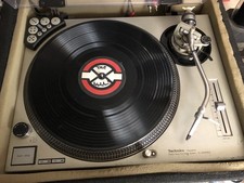 2x TECHNICS Turntables 1200