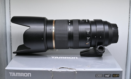 Tamron 200 2 8 - mm, f/2.8