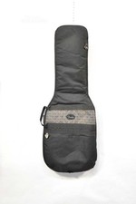 Schwarzes gehäuse für - gehäuse, fender