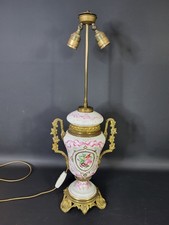 Französische Porzellanlampe 1930 Empire Stil 75 cm Messing 2-flammig handbemalt