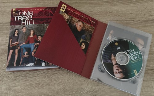 One tree hill - one,