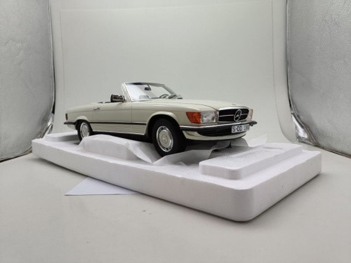 Mercedes benz 380sl r107 - benz,