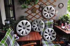 4 X Orig Mercedes Radkappe 16