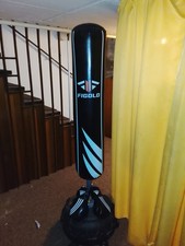 Boxsack  freistehend  von Figolo 180cm x 32cm+Adidas Handschuhe 