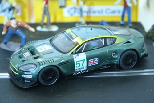 Scalextric c2644 aston - aston, martin