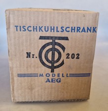 TCO Tippco Nr.202 AEG Tisch-Kühlschrank mit Bel. no Blechspielzeug 60er Top+Ovp