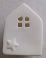 Haus Dekoration aus Keramik weiß mit LED Licht - Batteriebetrieben-NEU