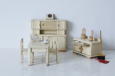 Alte große Puppenküche