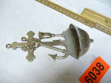 6038.    Alter Weihwasser