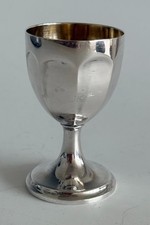 antiker Eierbecher, Silber