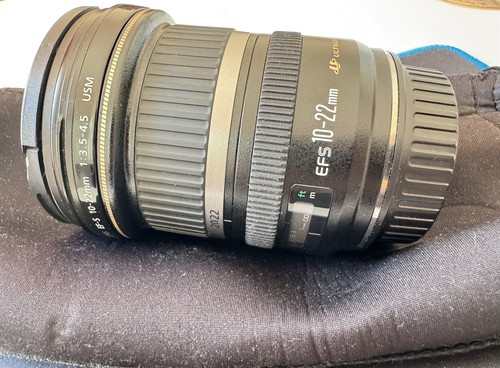 Canon 22mm 3 - ef-s, 10-22mm