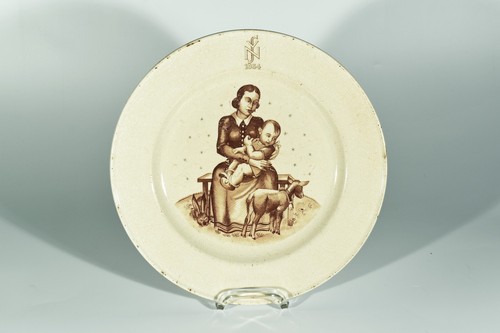 Majolika wandteller von 1934 - majolika,