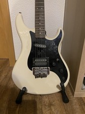 Yamaha SE211 Weiß E Gitarre