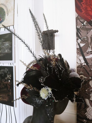 Bowler vintage hut - hut, gothic