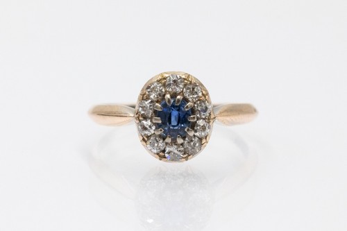 Alter goldring mit saphir und - mit,