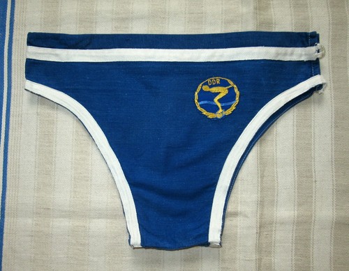 Blaue dreiecks badehose - blaue, dreiecks-badehose