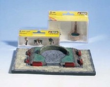 Noch 65502 Park with Figures