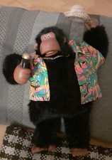 Gorilla, Dancing and Singing