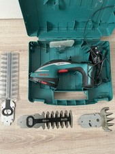 Bosch ASB 10,8 Li Set Gras und Heckenschere Akku mit 3 Aufsätzen und Ladegerät