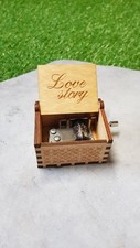 Love Story Spieluhr aus Holz