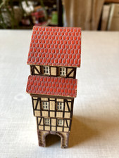 Fachwerkhaus mit Tor (alt) - Eisenbahn - Spur H0 - Karton - 3 x 7 x 12 cm