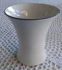 FRIESLAND Porzellan Jeverland KLEINE BRISE Vase Blumenvase Tischvase H. 10 cm ?