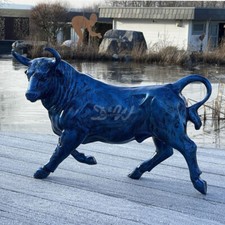 spanischer STIER PABLO Blau