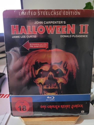 Halloween limited - -,