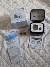 Omron RS 2 HEM-6161-D Handgelenk-Blutdruckmessgerät