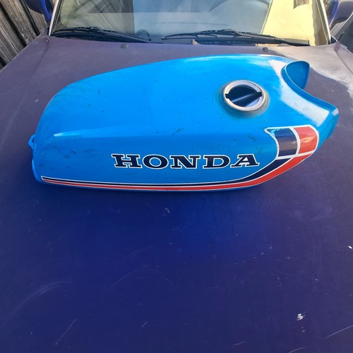 Honda tank - 50,