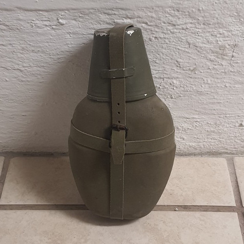 Ddr feldflasche olivgrün - ddr,