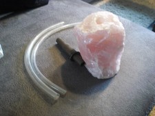 Rosen Quarz Tischbrunnen Quellstein mit Beleuchtungsbohrung aus Brasilien