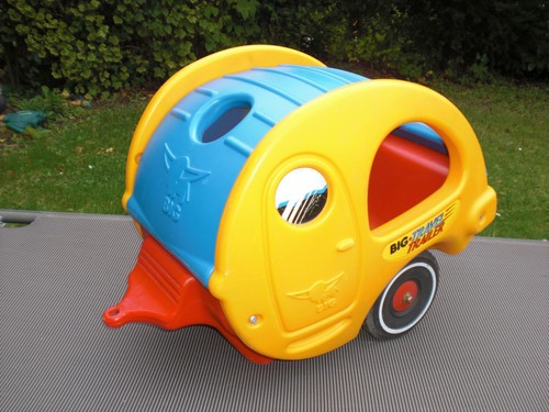 Big travel trailer gelb blau - big,