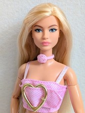 Barbie Collector Signature
