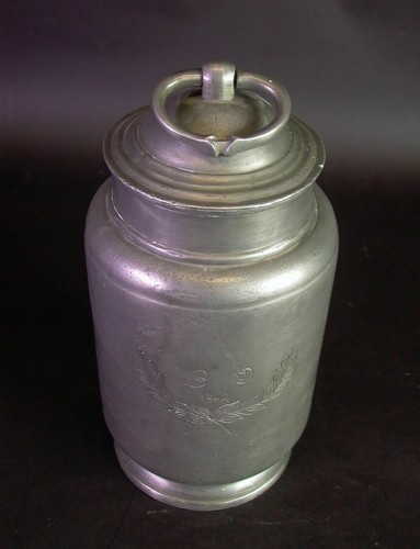 Alte zinnflasche kanne mit - -,