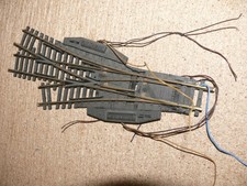 K23 Fleischmann 6058 Dreiwegweiche mit 2 x elektr.Antrieb