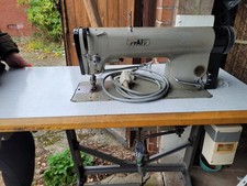 Industrienähmachine Pfaff 467