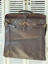 Luxus CHANEL Kleidersack Leder