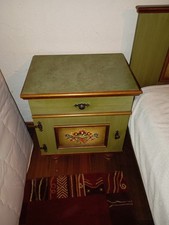 Voglauer Nachtschrank