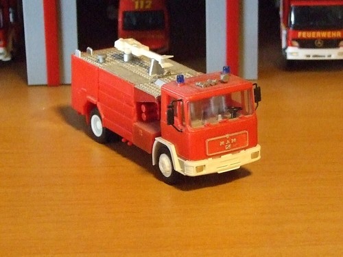 Feuerwehr flughafenfeuerwehr - feuerwehr,
