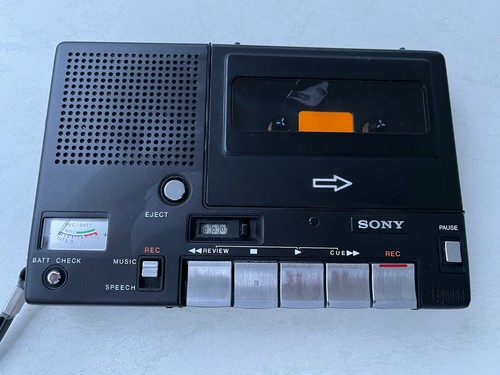 Sony cassette corder 150b - cassette,