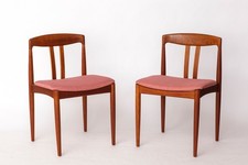 Pair of Bramin Teak Dining Chairs – Denmark 1960s – Pink Upholstery