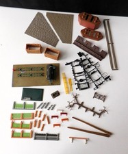 Bausatz Reste Spur H0, Zäune, Bänke, Zubehör, Konvolut