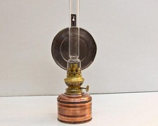 antike Wand Petroleumlampe mit