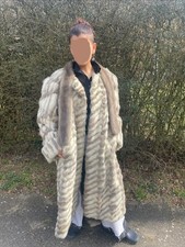 Pelzmantel echt Fell Nerz