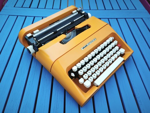 Gelbe olivetti lettera - lettera, 35
