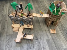 ELC Pirate Fort Island